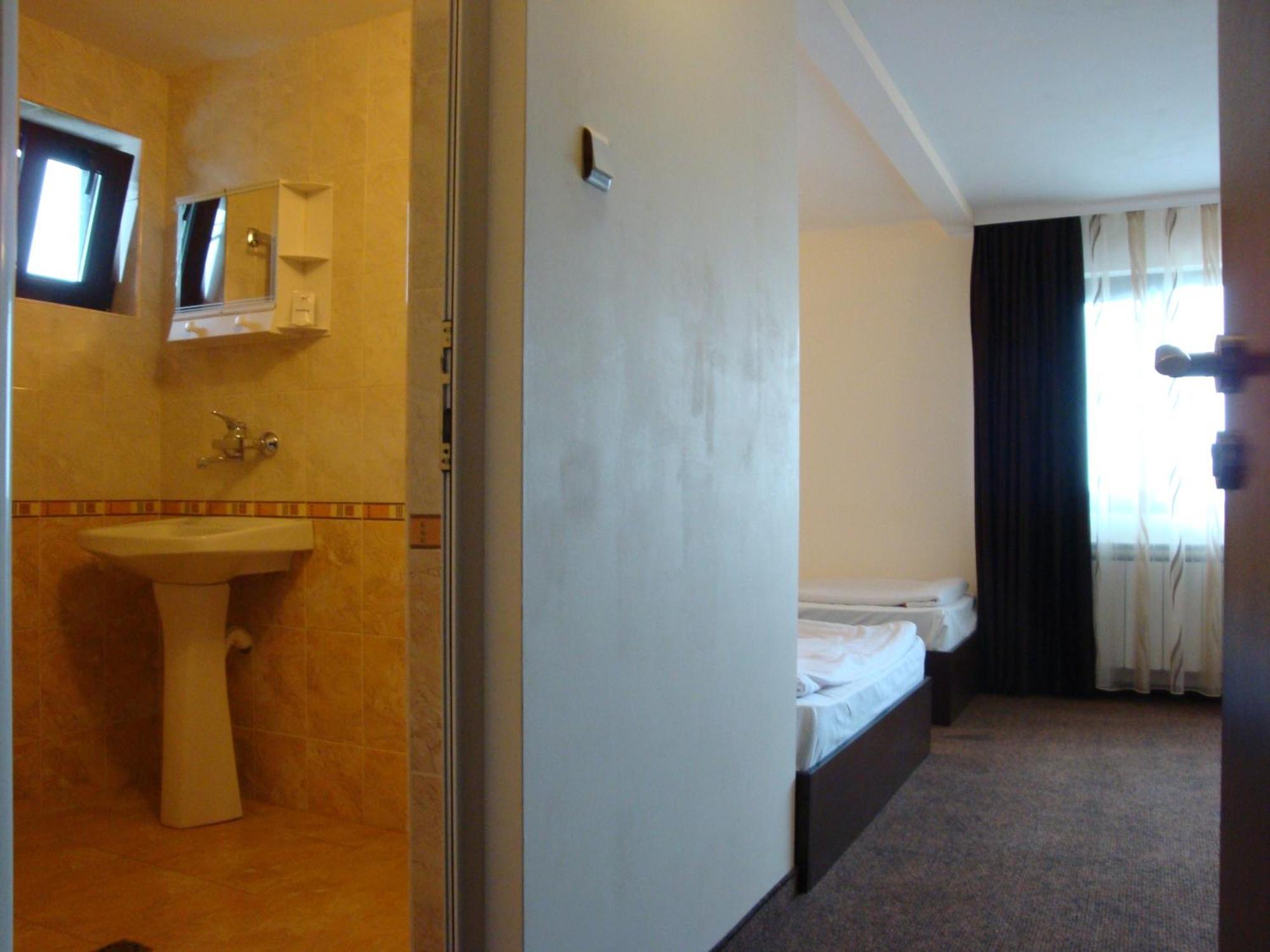 Family Hotel Diana Lyaskovo  Eksteriør bilde