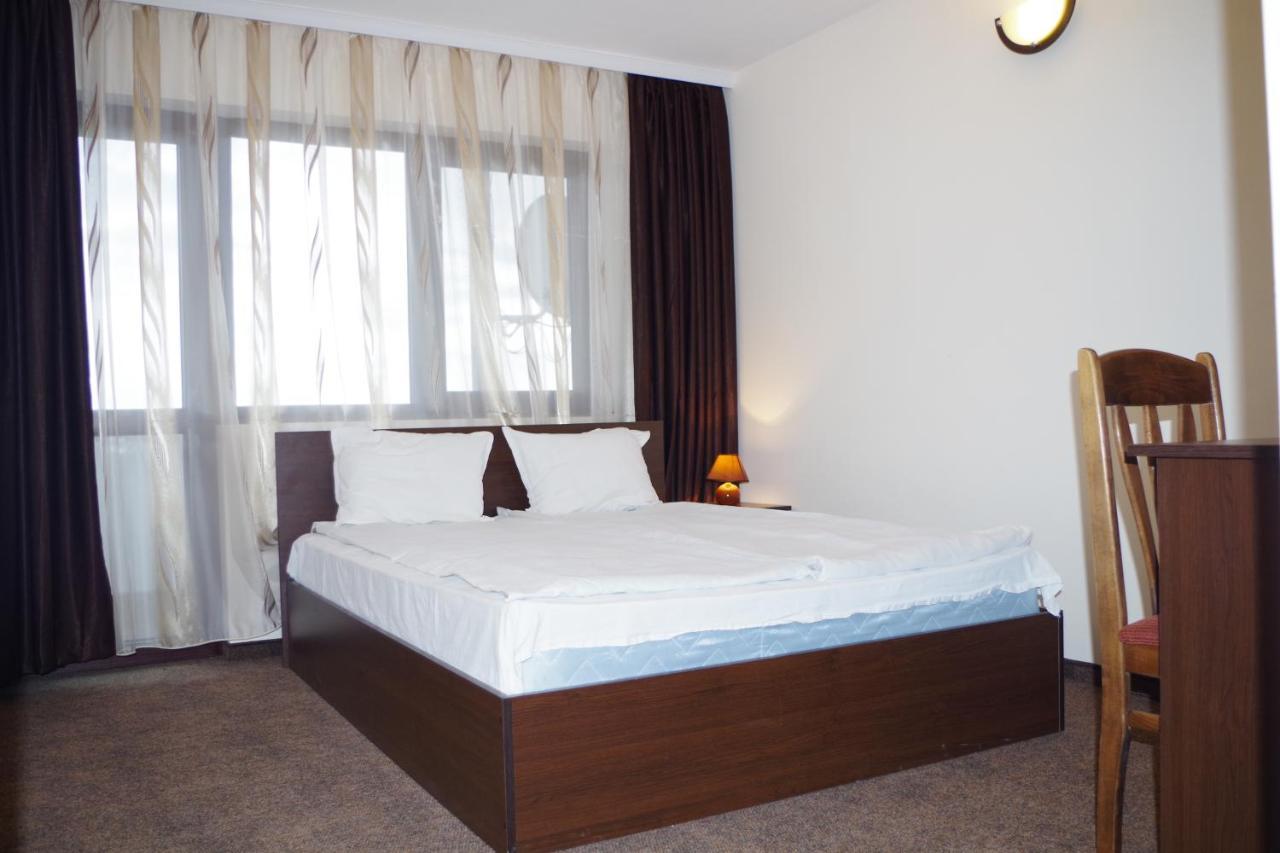 Family Hotel Diana Lyaskovo  Eksteriør bilde